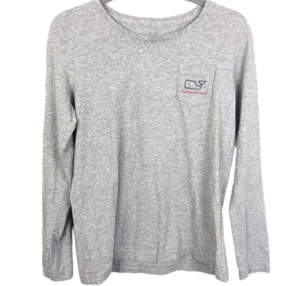 Vineyard, vines, happy holidays, long sleeve, gray pocket, tee size extra small - Picture 1 of 6